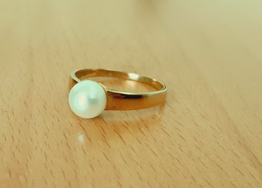 Gold 375 Ring mit Perle ca. 2,6g