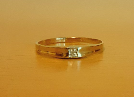 Gold 333 Ring Stein weiß ca. 0,75g