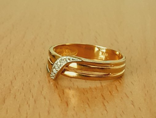 Gold 333 Ring 3 Steine weiß ca. 2,39g – Foto 2